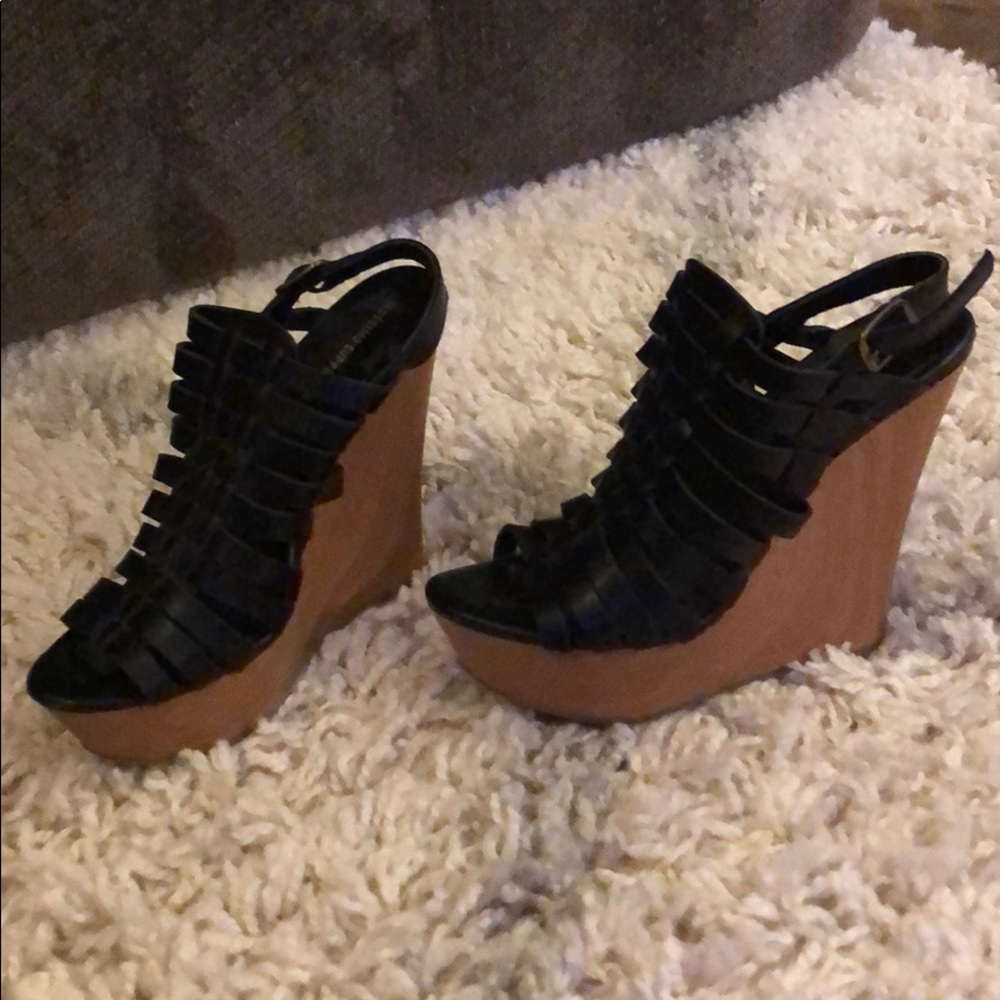 Mossimo Black Wedges